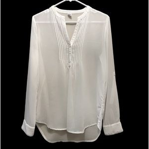 Old Navy NWOT White sheer blouse.